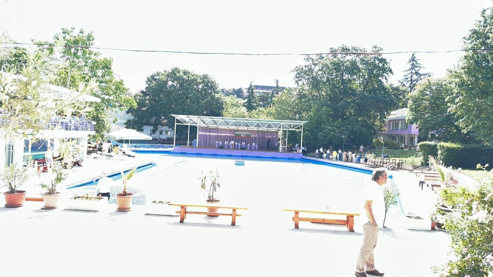Хотел Рива Golden Sands Luaran gambar