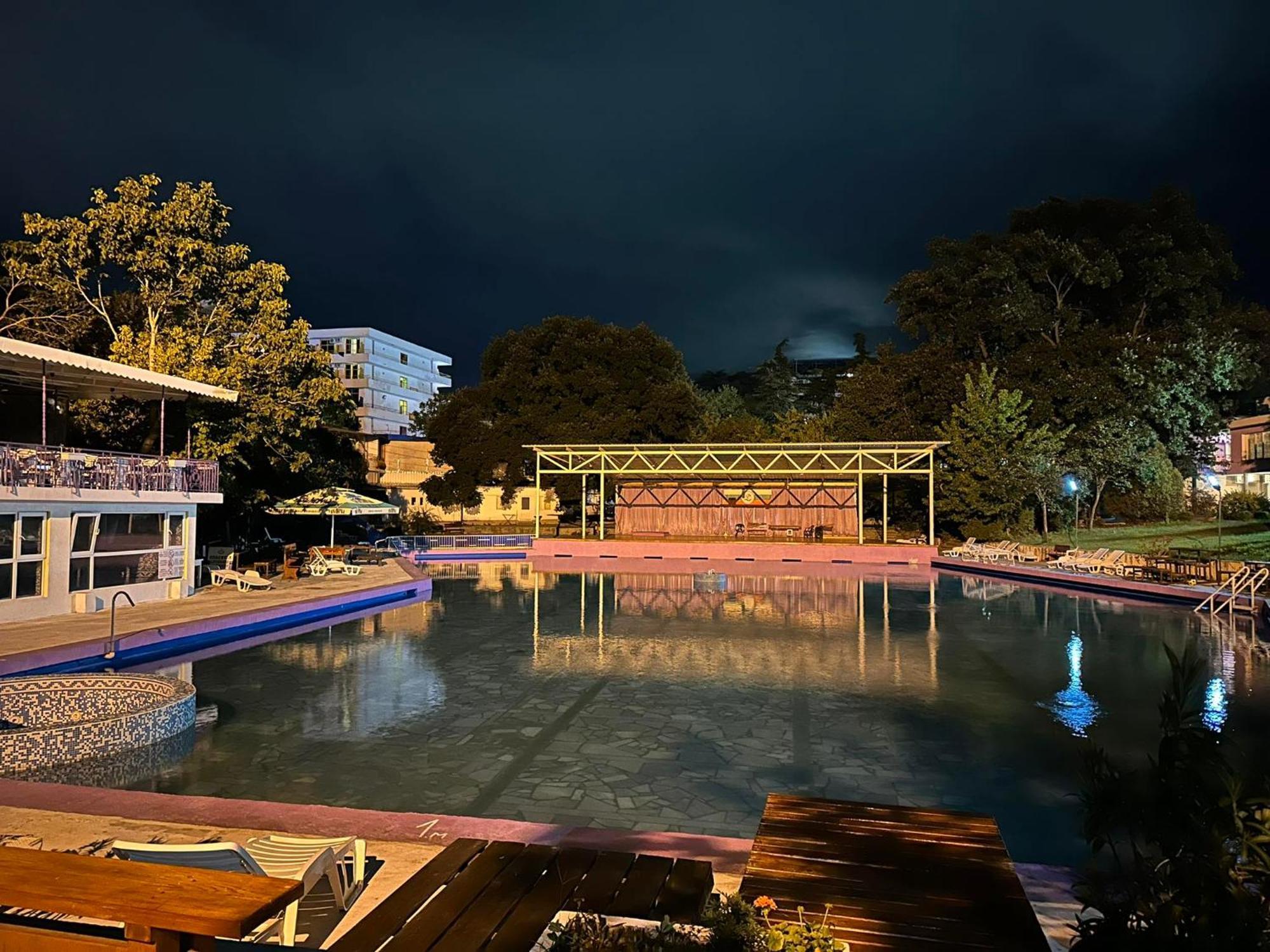 Хотел Рива Golden Sands Luaran gambar