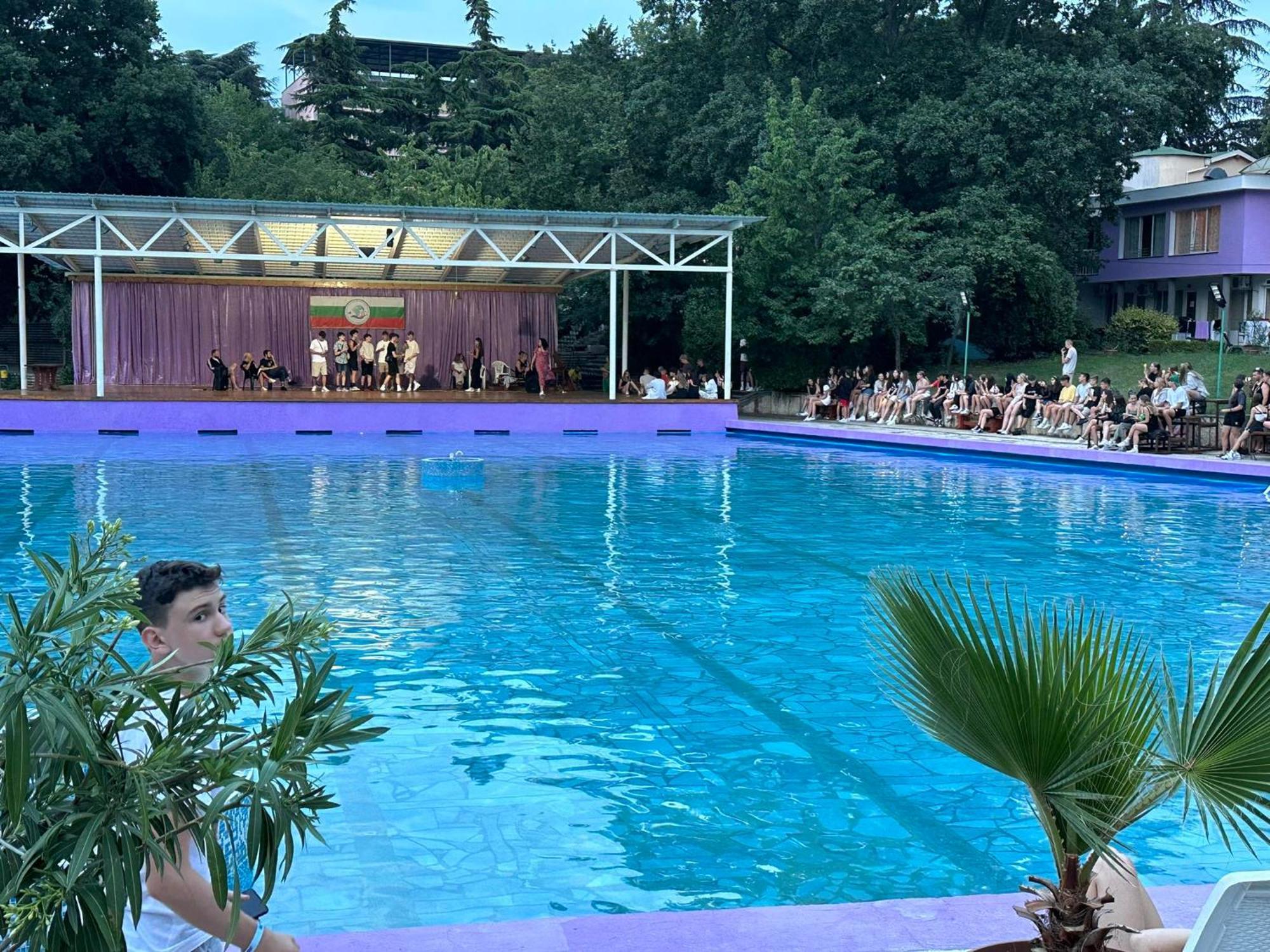 Хотел Рива Golden Sands Luaran gambar